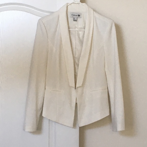 White blazer - Picture 1 of 2